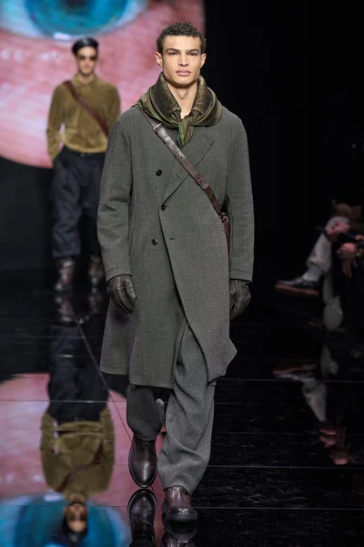 Look 52